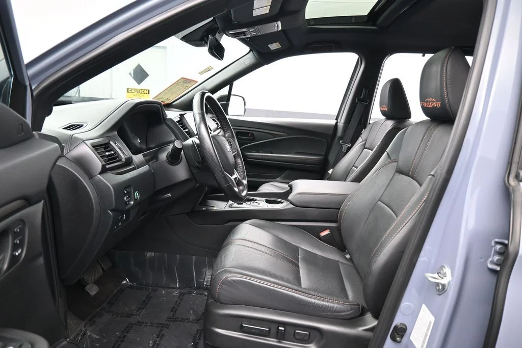 Used 2024 Gray Honda TrailSport image 10