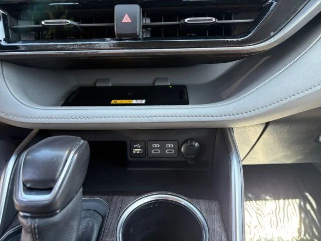 2024 Toyota Highlander Limited - Photo 28