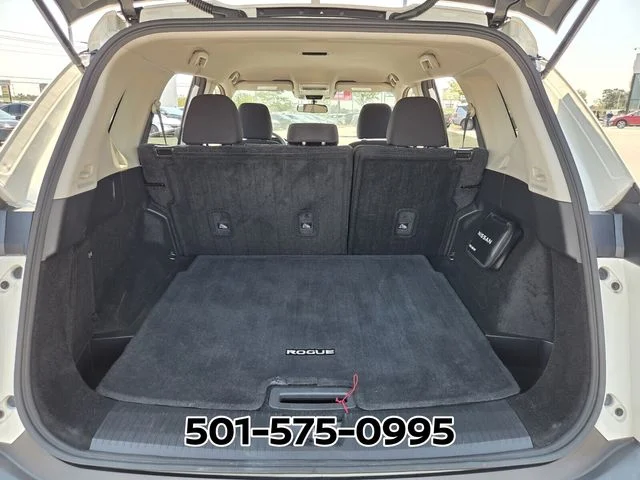 Used 2023 White Nissan S image 14