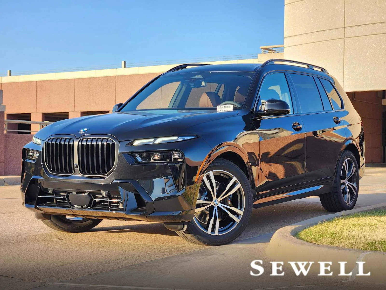 2027 BMW X7