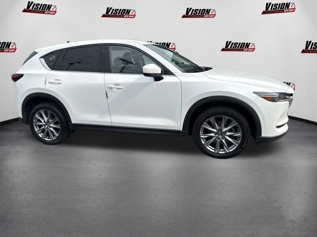 Used 2021 White Mazda Grand Touring Reserve image 4