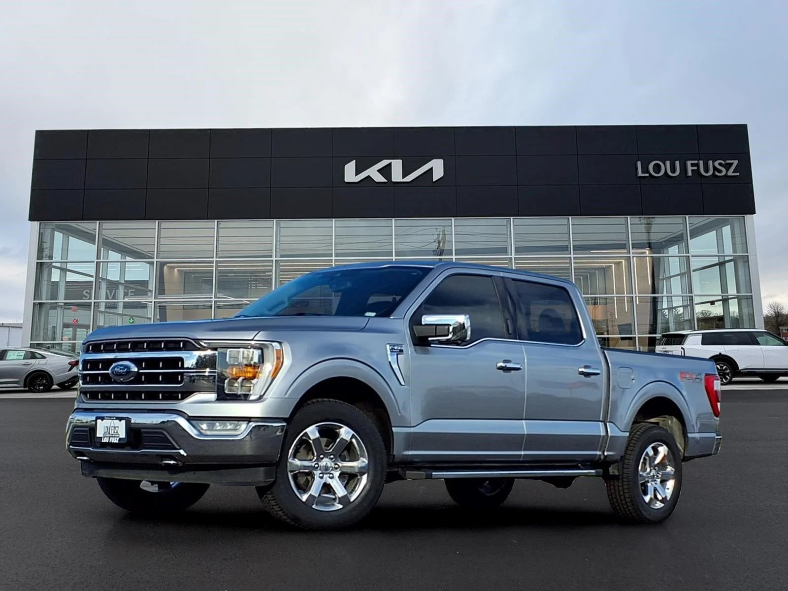 Used 2021 Iconic Silver Ford LARIAT image 1