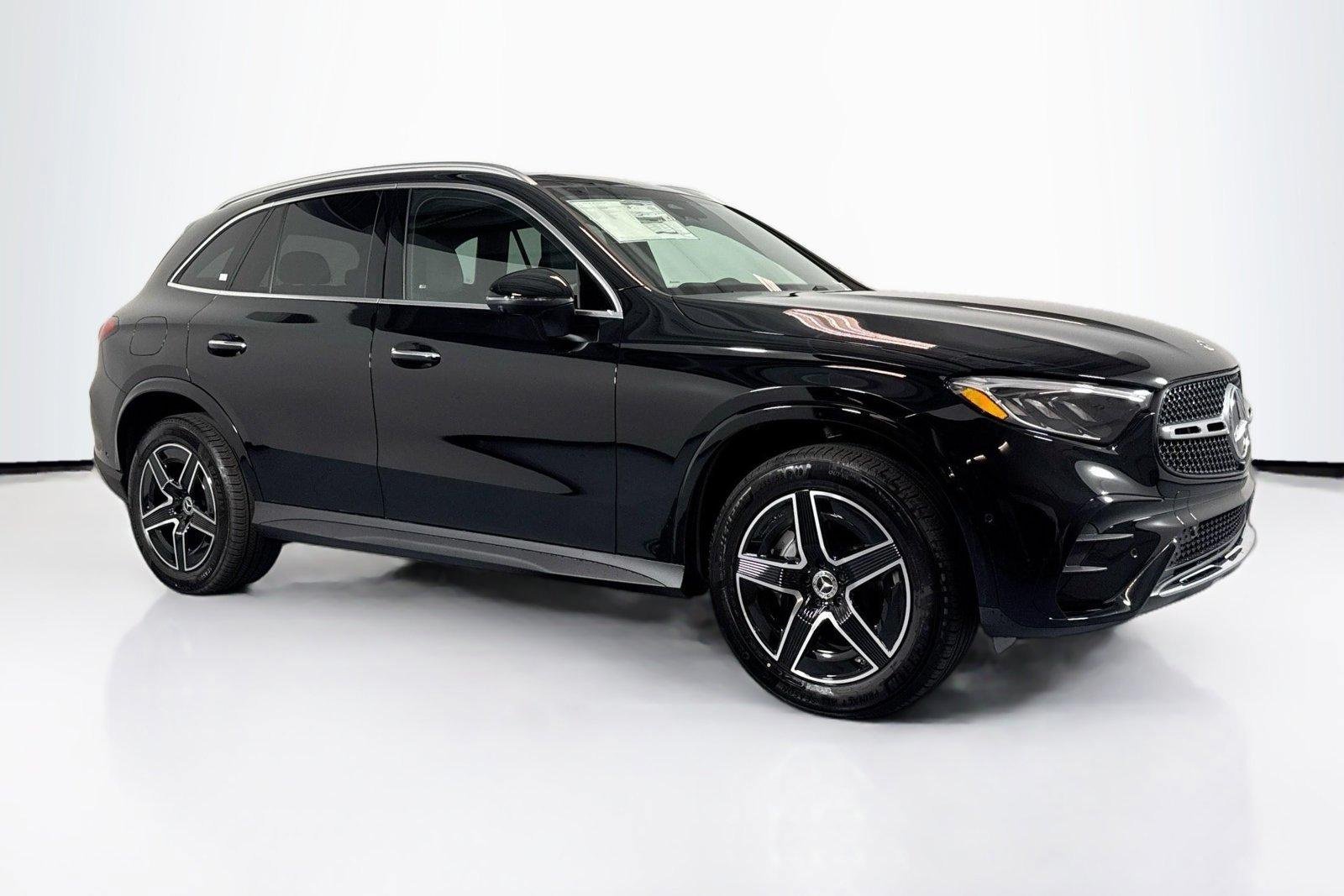 New 2026 Black Mercedes-Benz GLC 300 image 3
