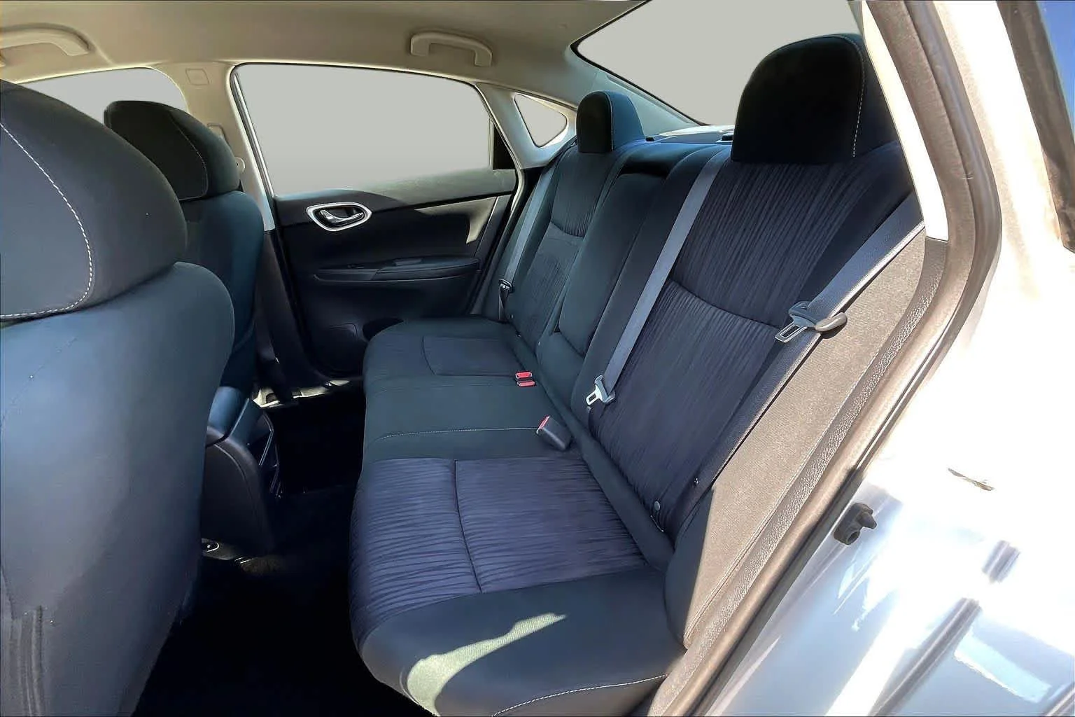 Used 2019 Brilliant Silver Metallic Nissan SV image 19