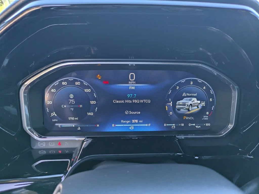 Used 2026 Gray Chevrolet LT image 27