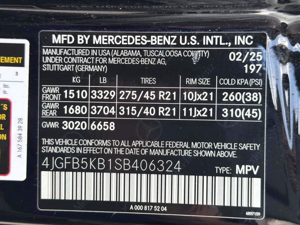 Certified Used 2025 Obsidian Black Metallic Mercedes-Benz GLE 450 image 27