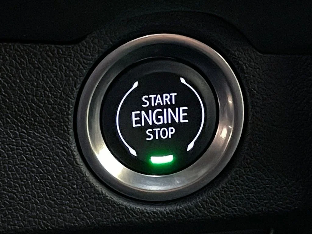 Used 2025 Gray Chevrolet LT image 31