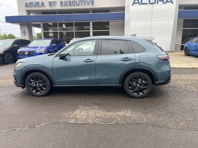 Used 2025 Urban Gray Pearl Honda Sport image 6