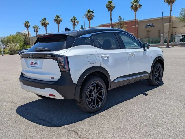New 2026 Aspen White TriCoat / Super Black Two-tone Nissan SR image 3