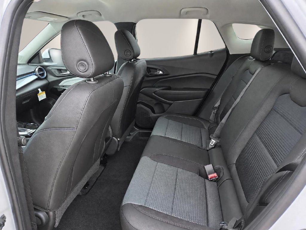 2026 Chevrolet Trax LT - Photo 10