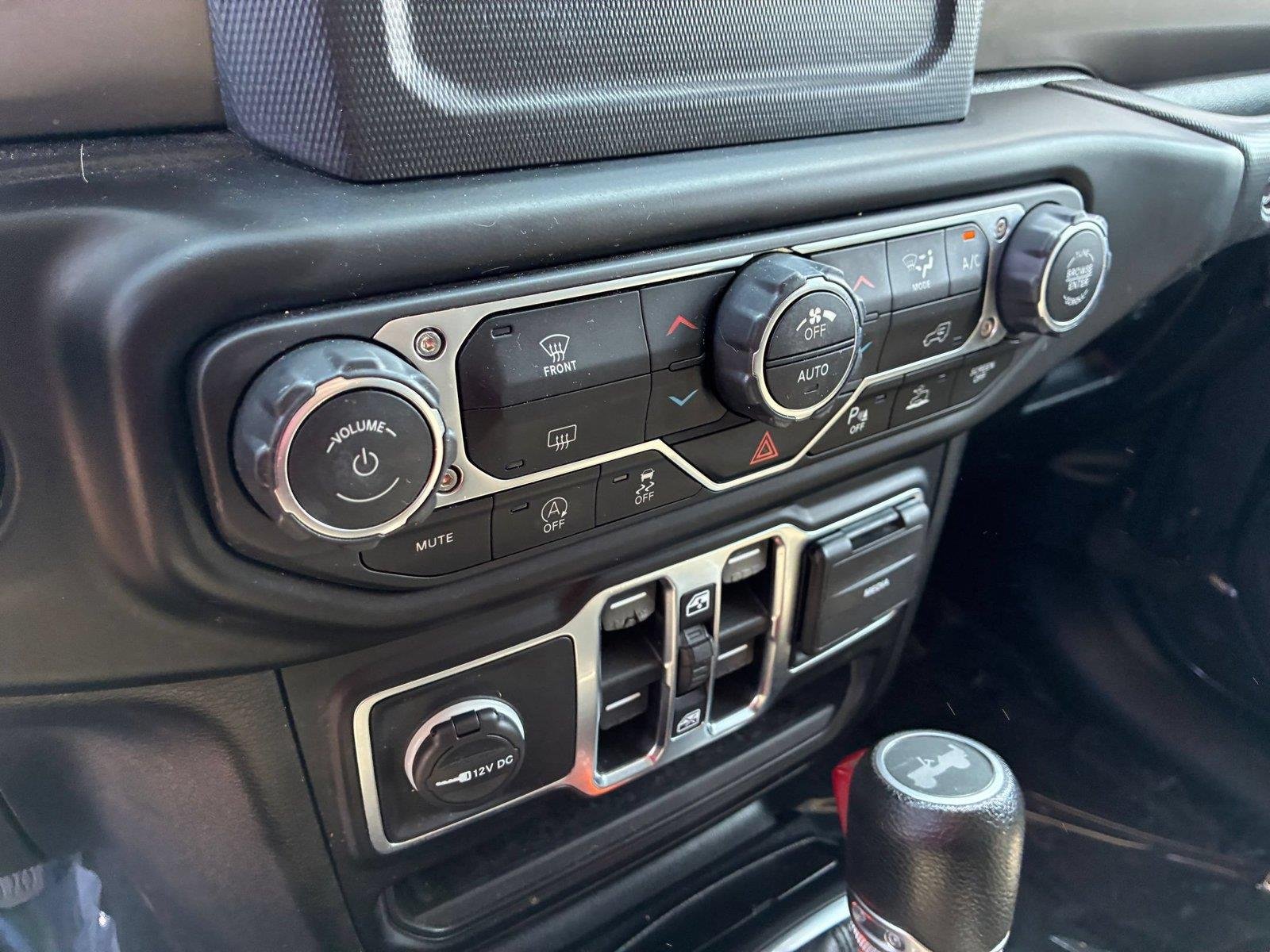 Used 2021 Granite Crystal Metallic Clearcoat Jeep Unlimited Sport S image 20
