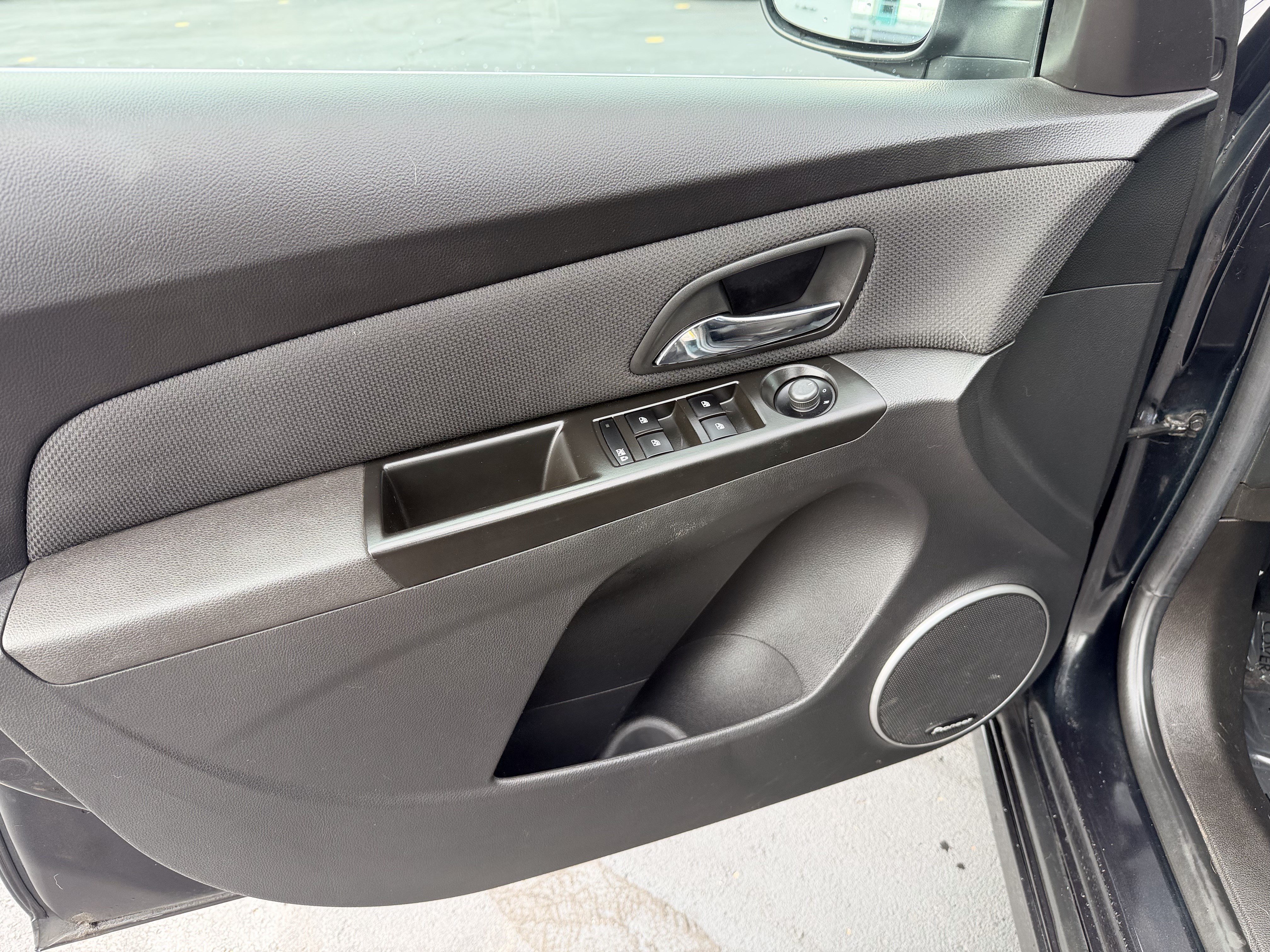 Used 2013 BLACK GRANITE METALLIC Chevrolet 1LT image 16