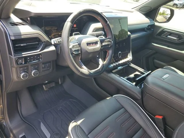 Used 2025 Onyx Black GMC AT4 Ultimate image 6