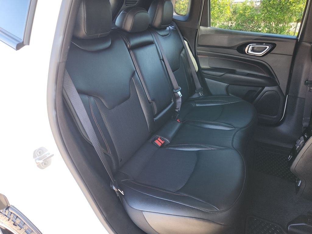 Used 2025 White Jeep Trailhawk image 15