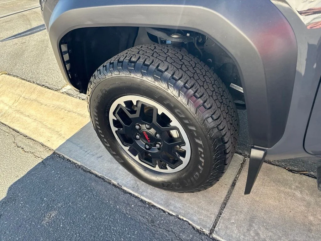 Certified Used 2025  Toyota TRD Off-Road image 10