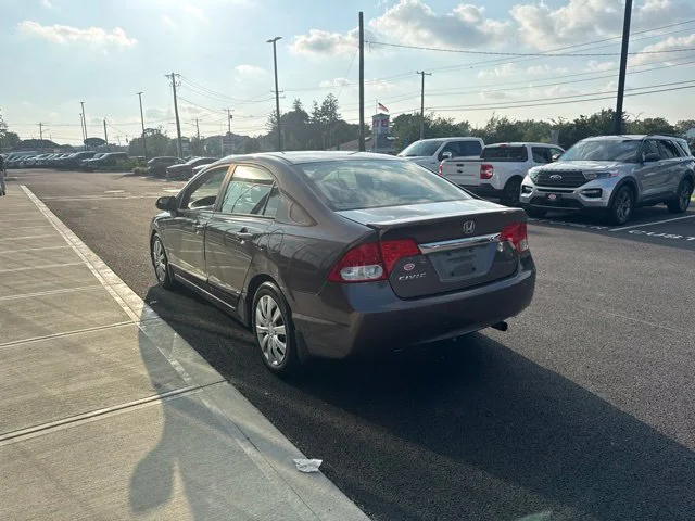 Used 2011 Silver Honda LX image 3