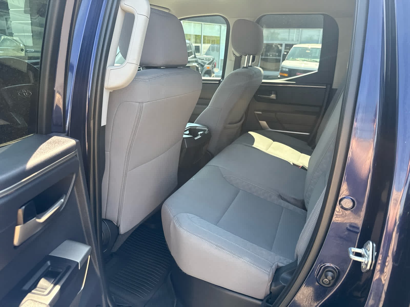 Used 2022 Gray Toyota SR5 image 21