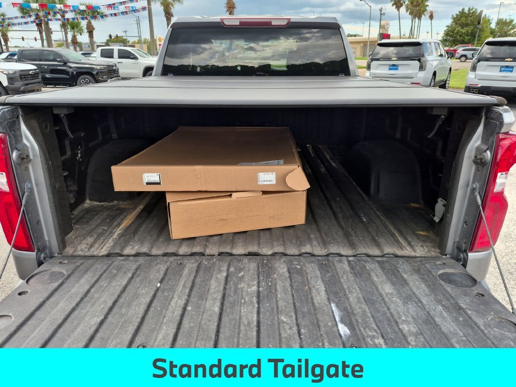 Used 2022 Gray Chevrolet Custom image 35