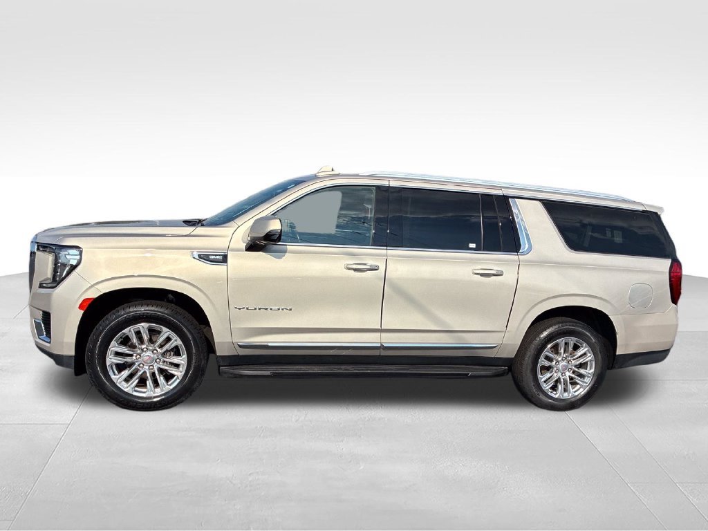 Used 2022 Beige GMC SLT image 2