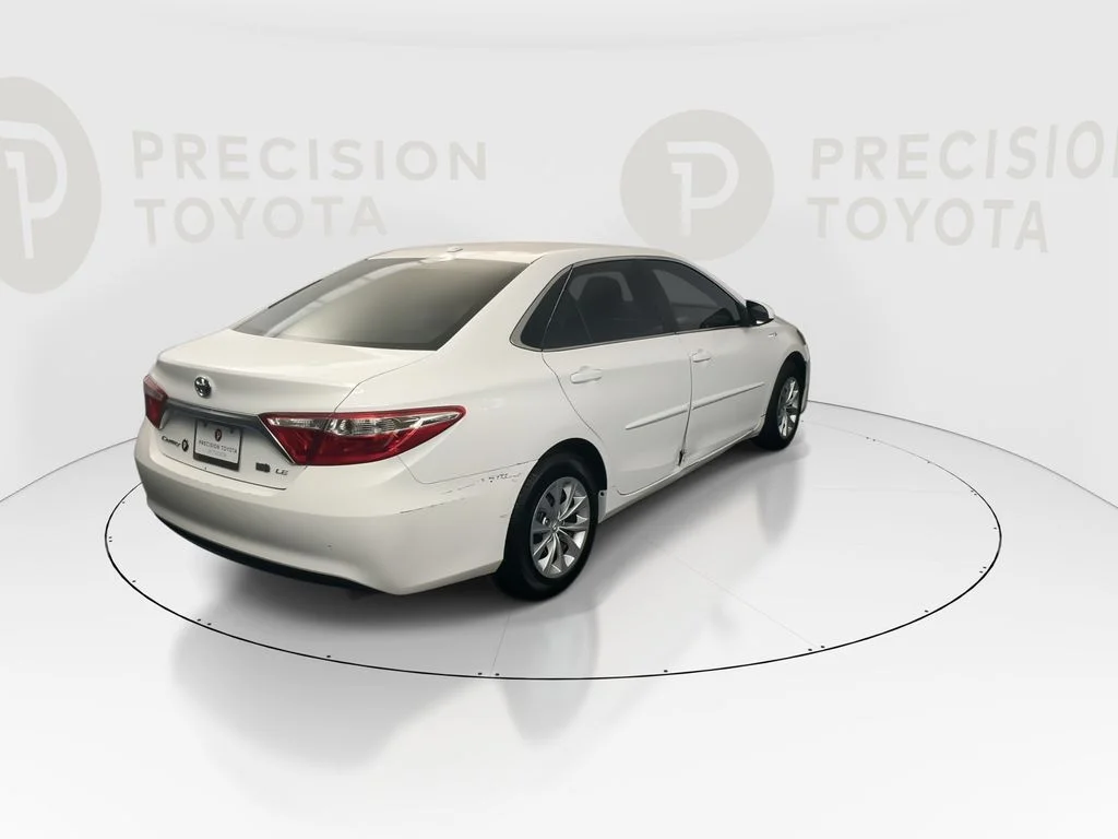 Used 2017 Super White Toyota LE image 19