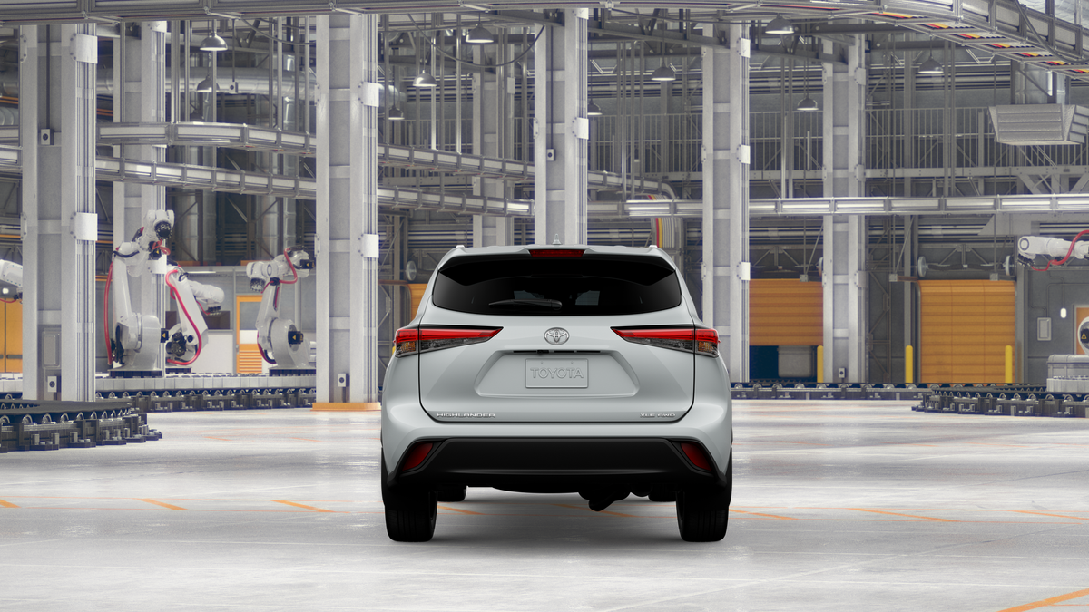 New 2026 Wind Chill Pearl Toyota XLE image 8