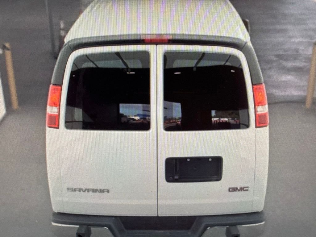 Used 2025 White GMC Work Van image 4