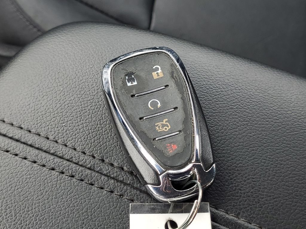 Used 2016 Black Chevrolet LT image 29