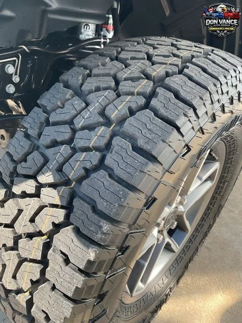 New 2026 Gray Jeep Mojave image 23
