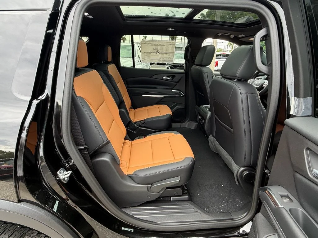 New 2027 Mosaic Black Metallic Chevrolet Z71 image 14