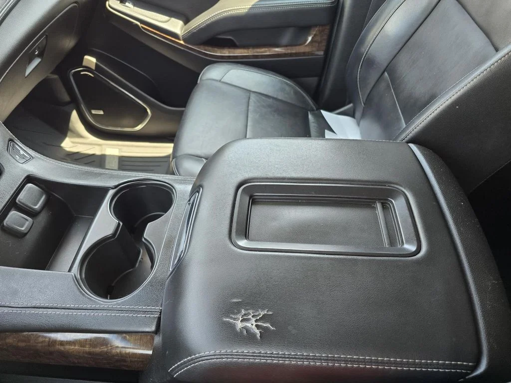 Used 2018 TUNGSTEN METALLIC Chevrolet LT image 18