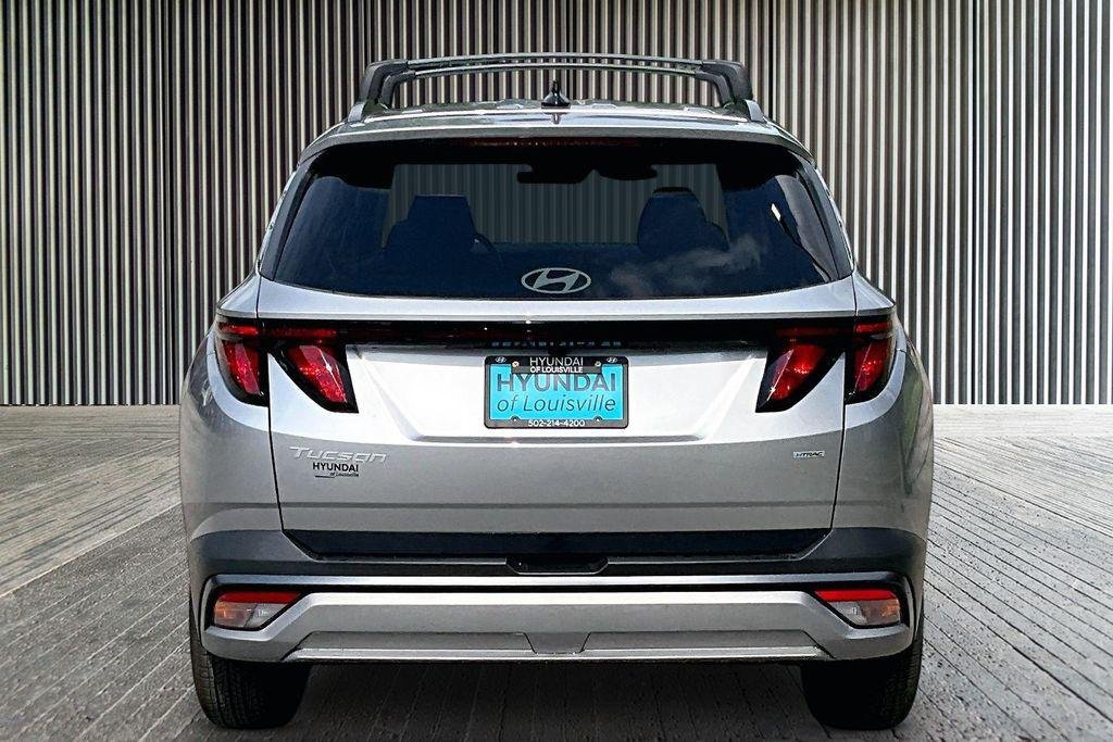 New 2026 Shimmering Silver Hyundai SEL image 4