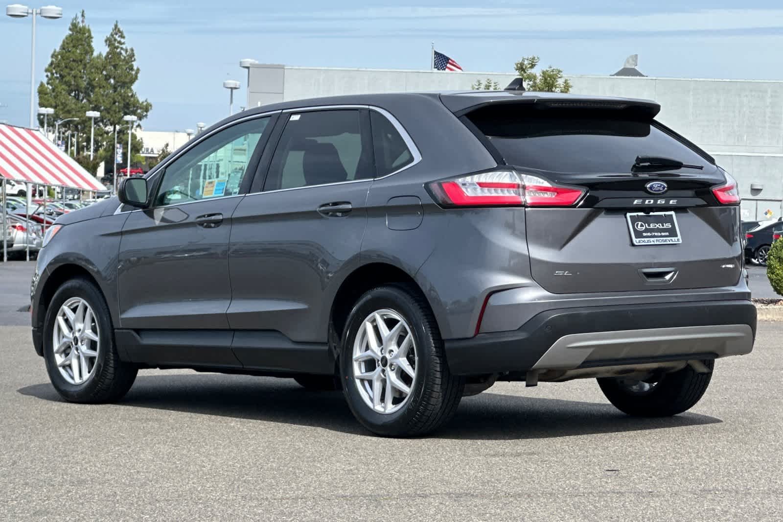 Used 2024 Carbonized Gray Metallic Ford SEL image 7