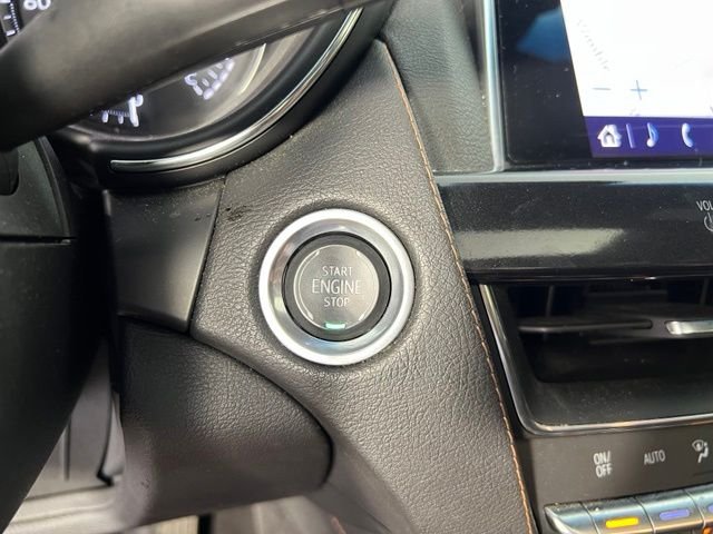 Used 2020  Cadillac Sport image 28