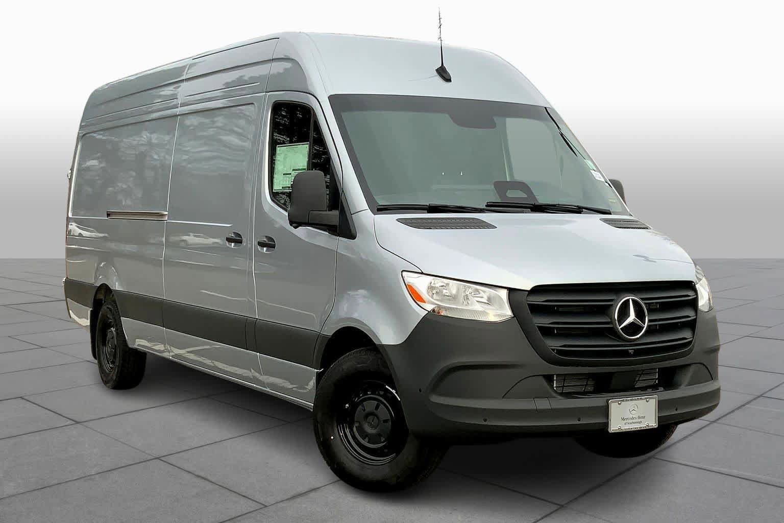 New 2026 High-tech silver metallic Mercedes-Benz  image 2