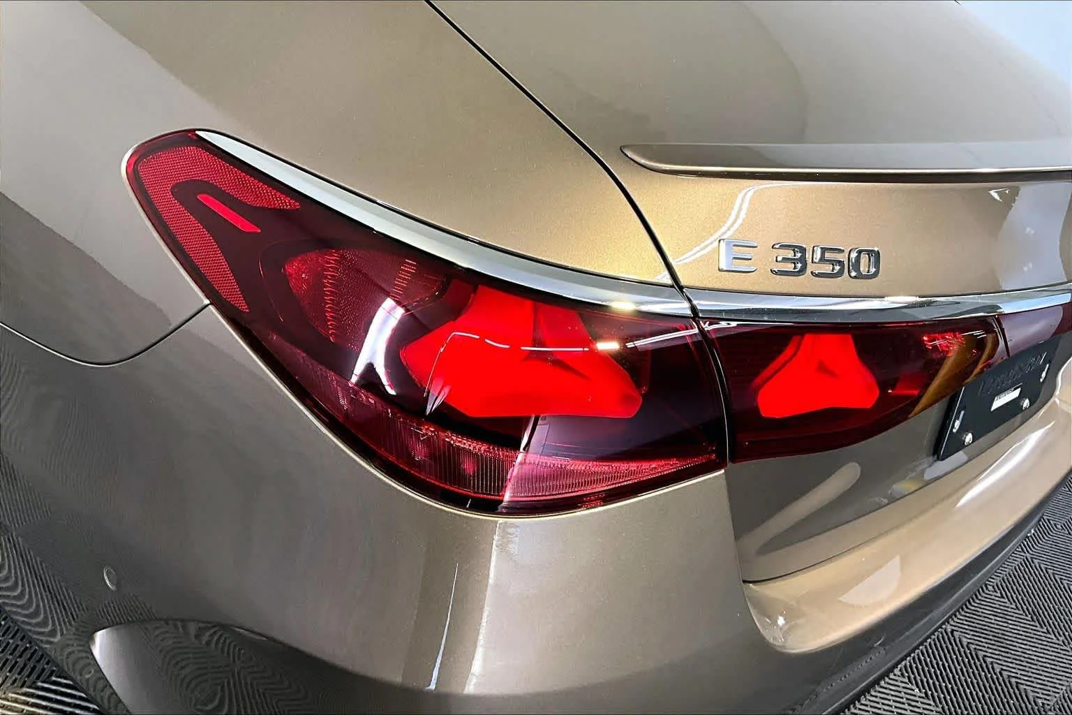 New 2026 Sonoran Brown Metallic Mercedes-Benz E 350 image 5