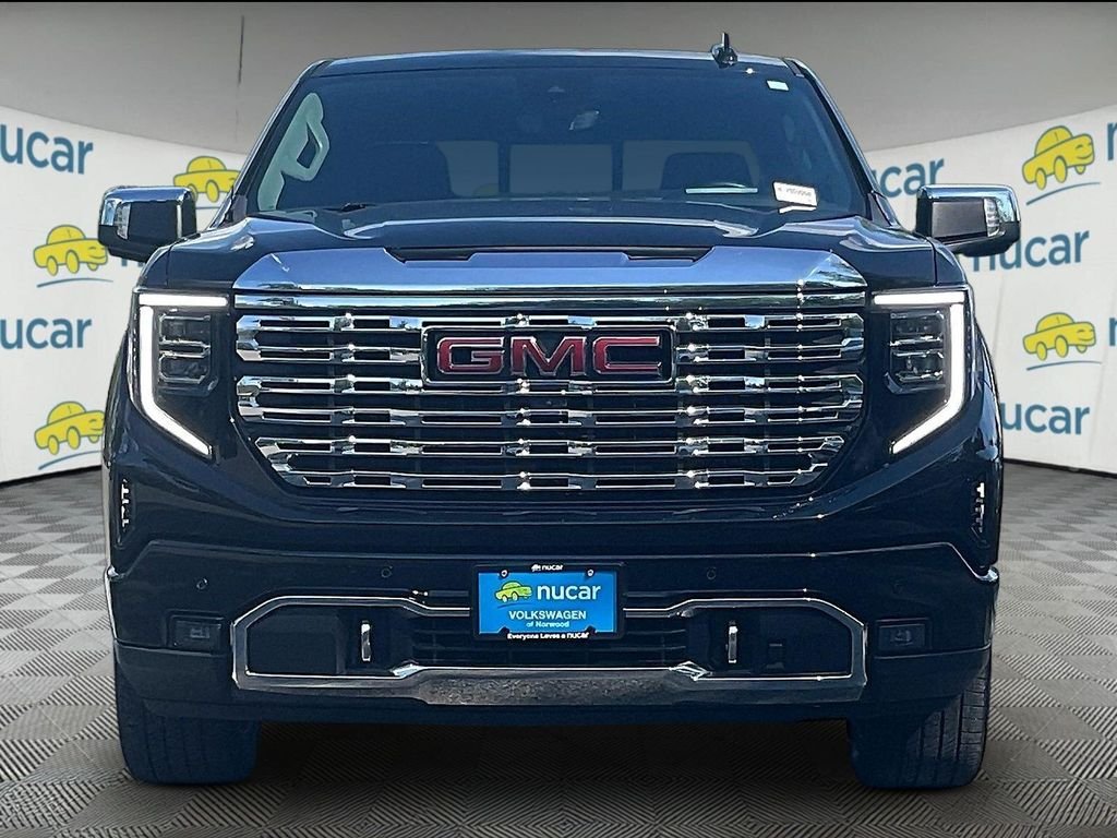Used 2024 Black GMC Denali image 1