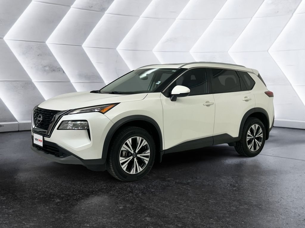 Used 2022 White Nissan SV image 3