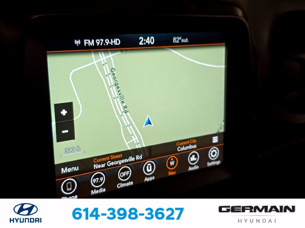 Used 2021 Teal Jeep Latitude image 30