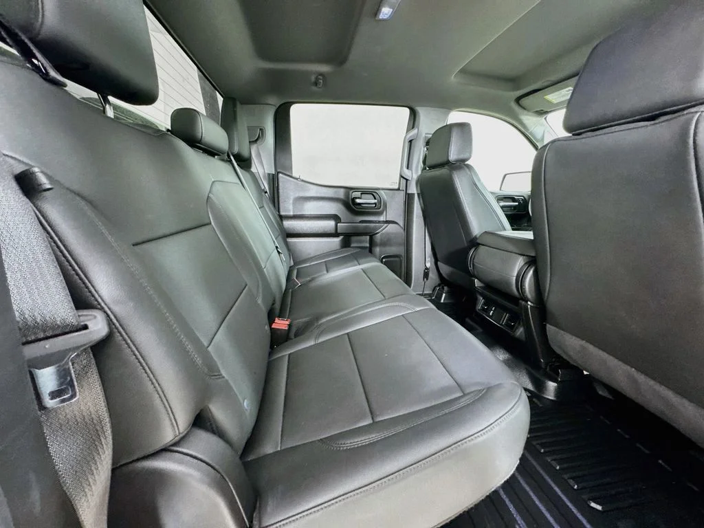 Used 2024 White Chevrolet WT image 33
