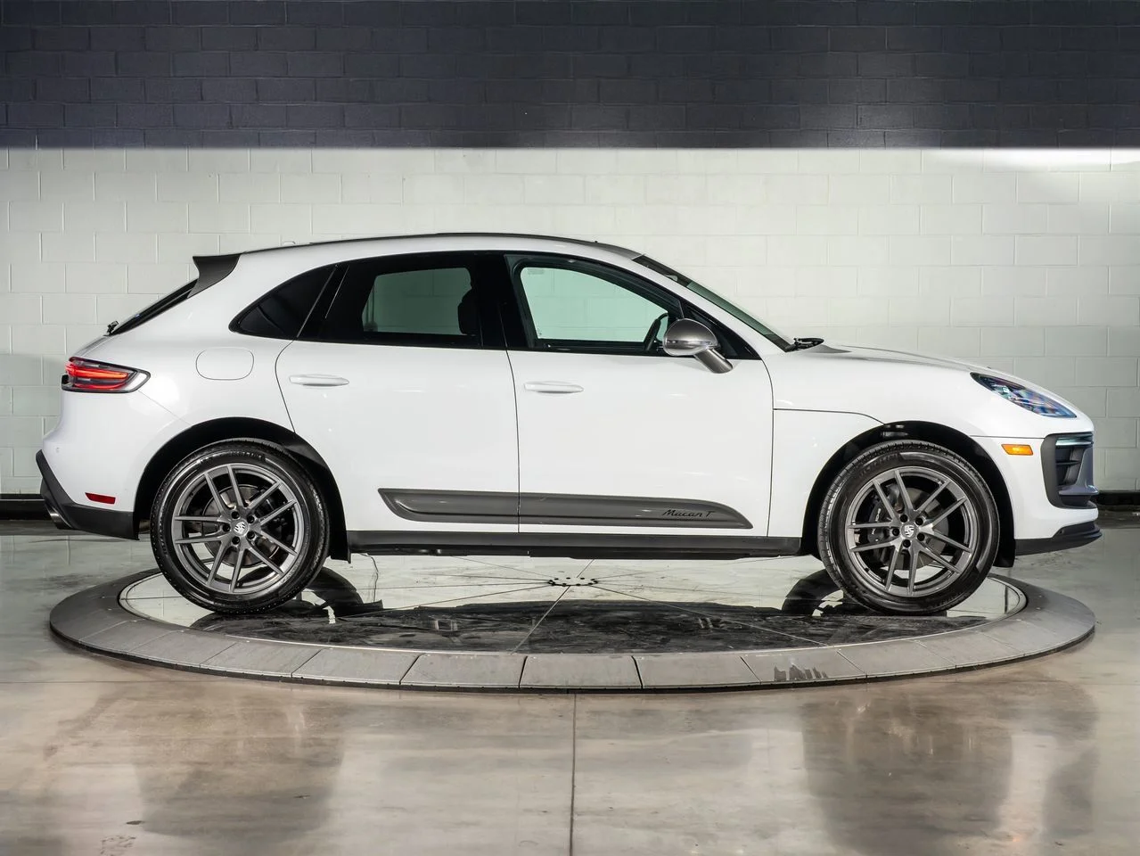 Used 2026 White Porsche  image 8
