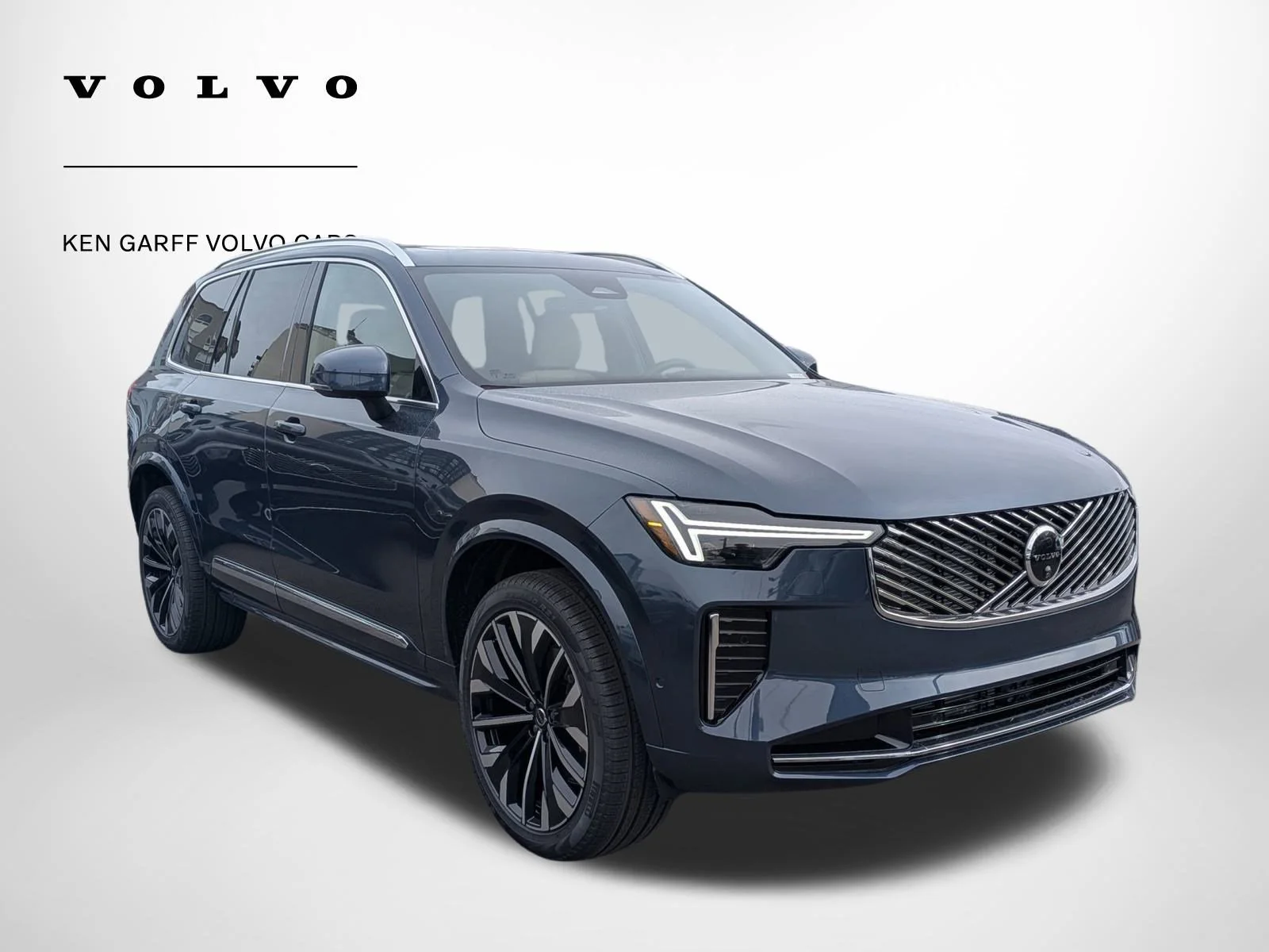 2026 Volvo XC90 T8 Recharge Plus Bright 7-Seat 4WD's photo