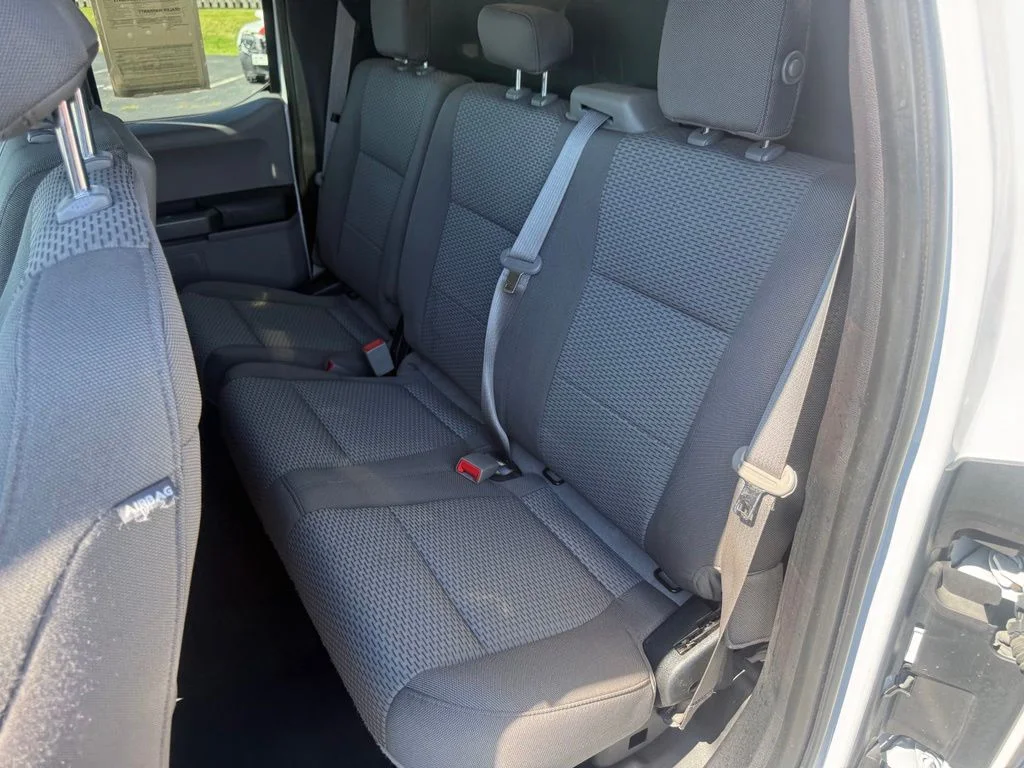 Used 2018 White Ford XLT image 33