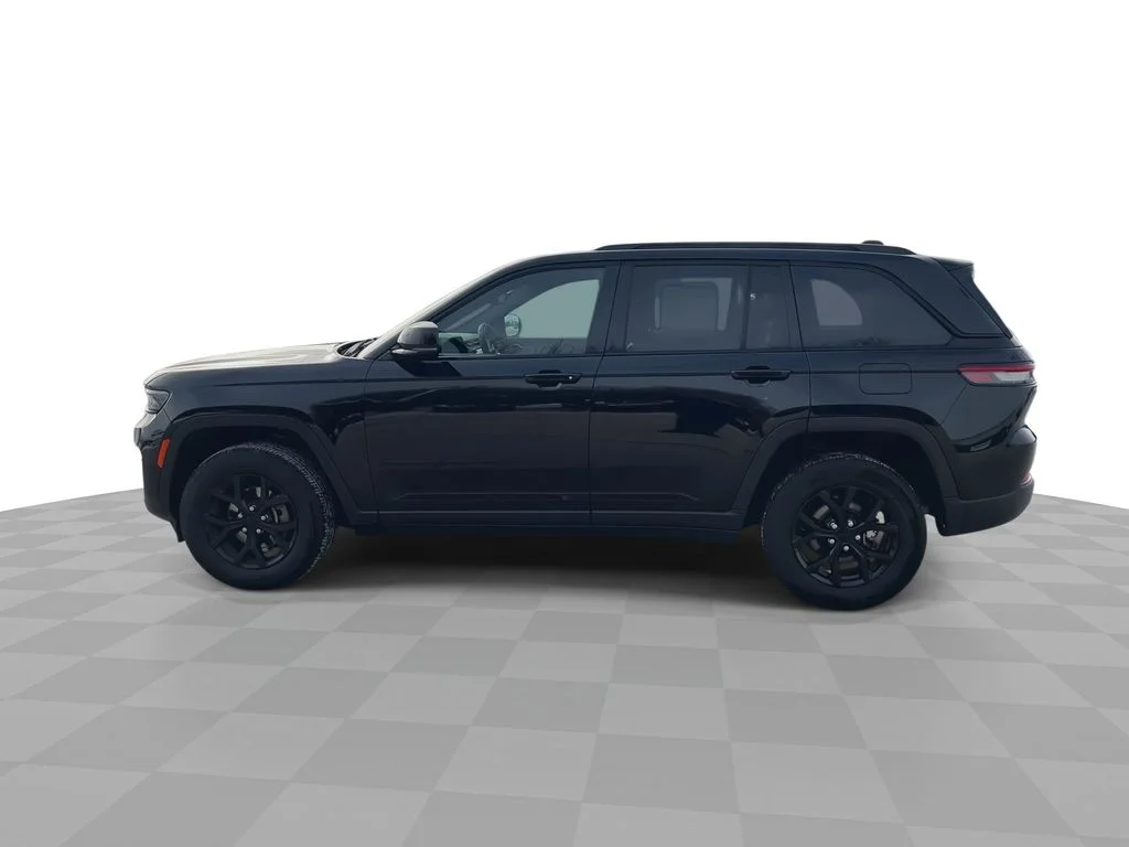 Certified Used 2024 Black Jeep Altitude image 5