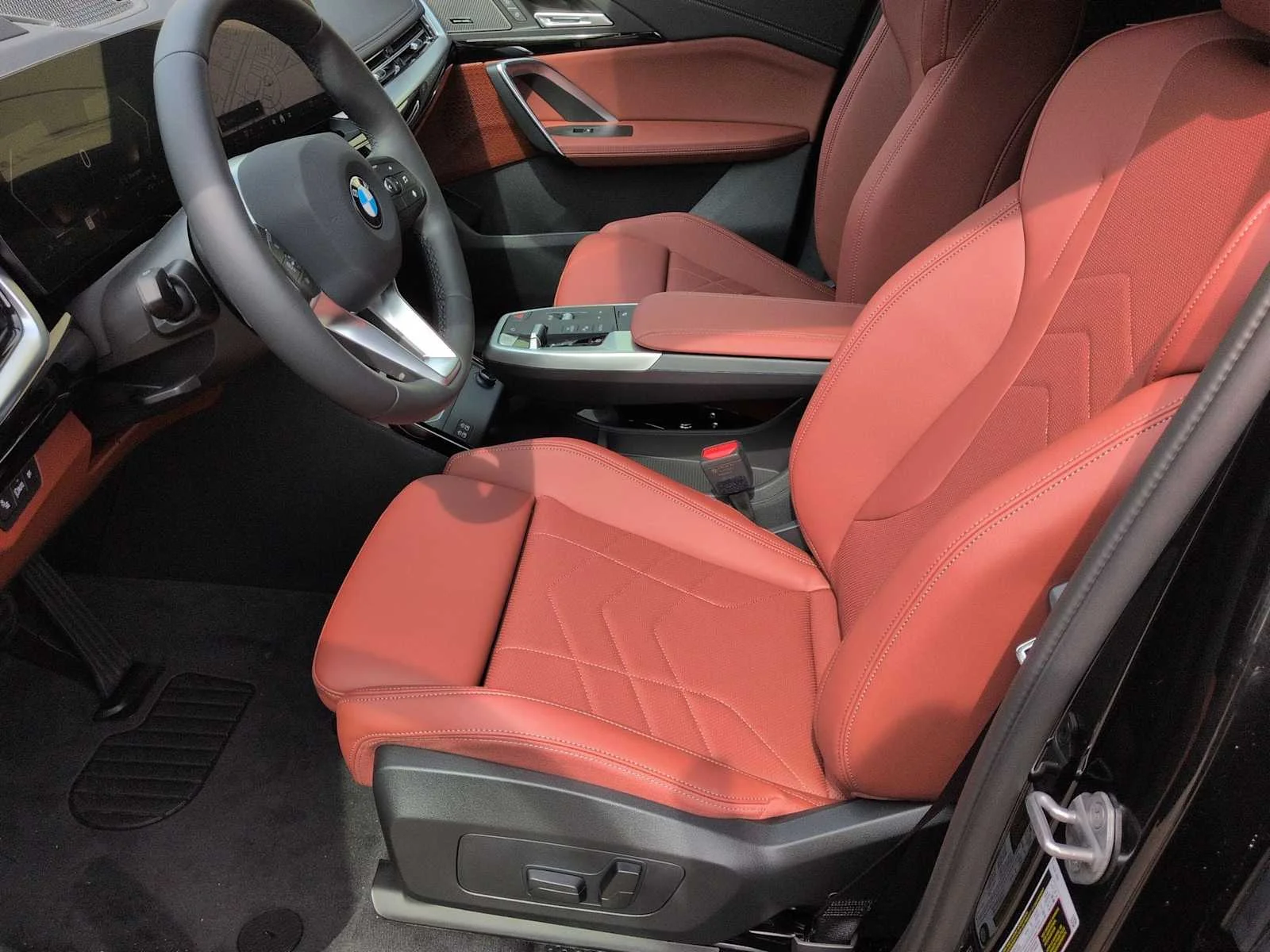 New 2026 Black Sapphire Metallic BMW xDrive28i image 17