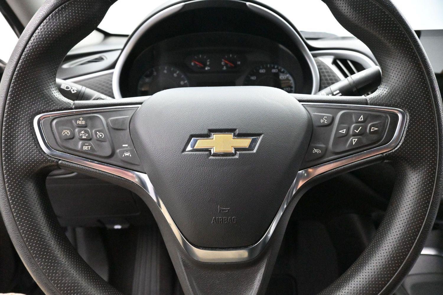 Used 2023 Dark Ash Metallic Chevrolet LT image 17