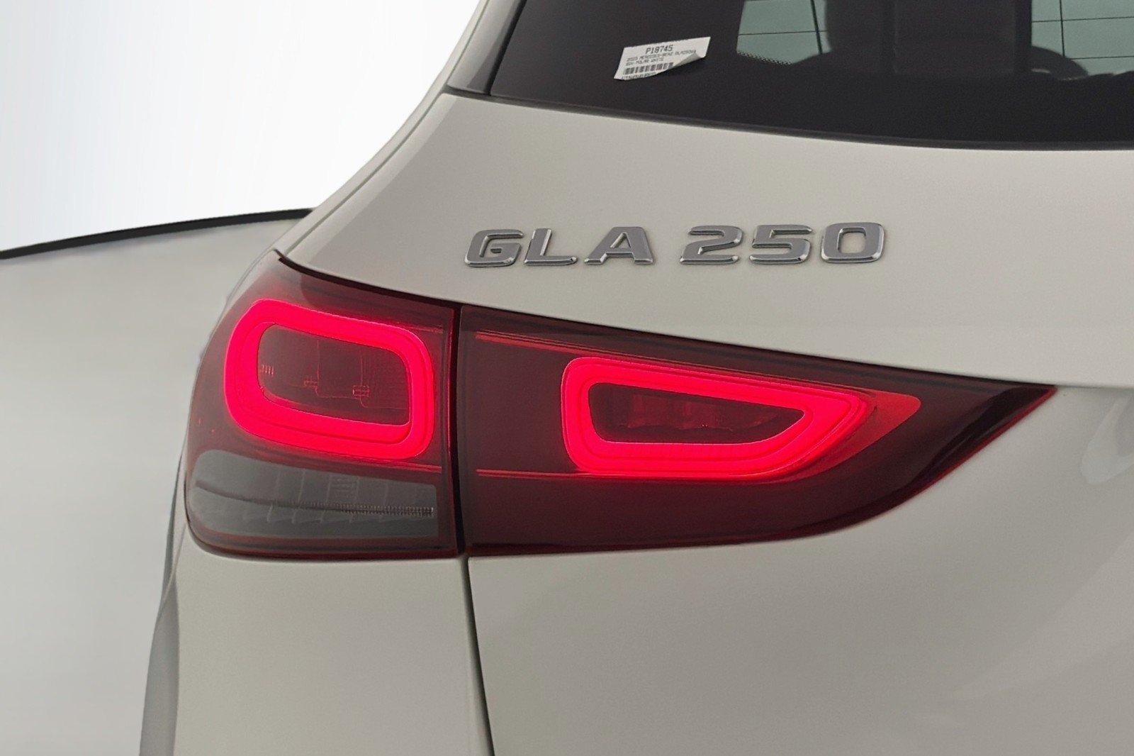 Used 2023 Polar White Mercedes-Benz 250 image 17