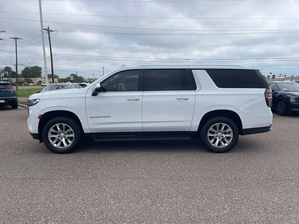 Used 2022 White Chevrolet Premier image 4