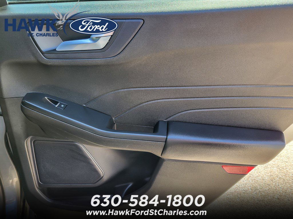 Used 2024 Gray Metallic Ford ST-Line image 21
