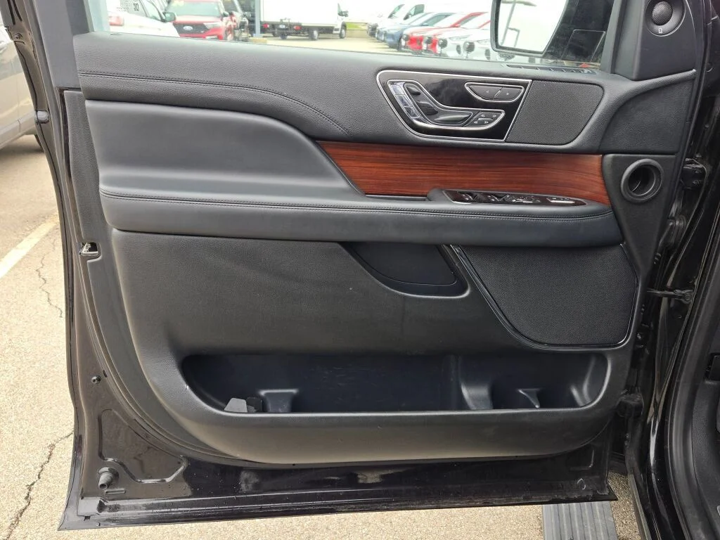 2023 Lincoln Navigator Reserve - Photo 22