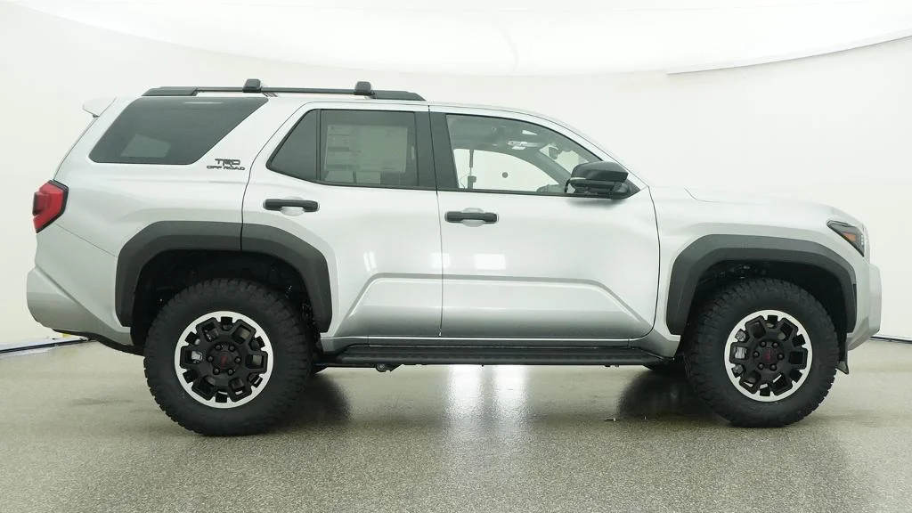 New 2026 Cutting Edge Toyota TRD Off-Road Premium image 28